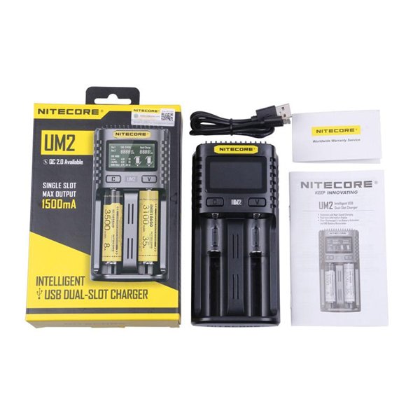 Chargeur UM2 2 slots - Nitecore - vue 3 - chargeur 2 slots